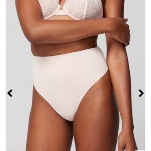 NWT Soma Vanishing Tummy Thong Shapewear